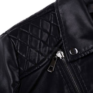 Blouson de motard en cuir véritable pour femme avec tissu en velours côtelé, motif uni, fermeture éclair - Léger et écologique, mode d'hiver - Product Image 4