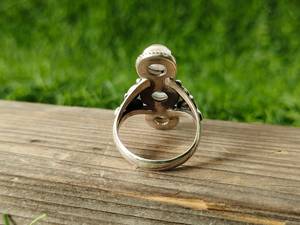 Anillo de Plata de Ley 925 Hecho a Mano con Piedra Lunar de Corte Ovalado y Engaste de Bisel, Estilo Bohemio para Bodas y Fiestas - Product Image 5