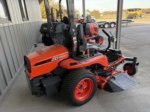 Achetez une tondeuse à gazon diesel Kubota ZD1011 de qualité supérieure, à braquage zéro, avec une plateau de coupe de 60 pouces et un moteur de 21,6 CV, pour particuliers et industries, prête à l'emploi pour les travaux de jardinage. - Product Image 6