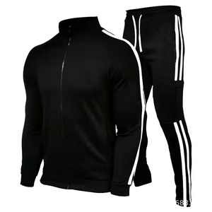 Vente en gros de survêtement à capuche pour hommes et femmes 100% coton Impression par sublimation personnalisée et logo personnalisé pour le fitness et les vêtements de sport - Product Image 5