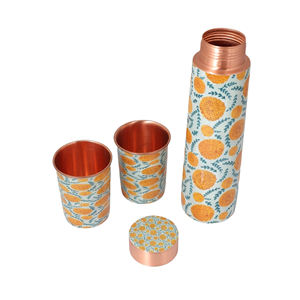 Botella de agua de cobre puro Beneficios conscientes de la salud Botella de cobre Diseño impreso para la decoración del hogar Accesorios de cocina Producto - Product Image 4