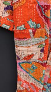 Chaqueta universitaria Kantha Floral de estilo japonés hecha a mano, abrigo de invierno con cinturón de corbata bohemio, bata y chaqueta Kantha - Product Image 3