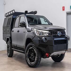 Toyota Hilux Double Cab 2.7L Essence Automatique Full Option d'occasion (2000-2022) – Véhicule en excellent état avec livraison rapide, disponible en conduite à gauche ou à droite - Product Image 3