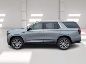 GMC Yukon Denali SUV 2023, transmission intégrale, moteur 4L, sièges en cuir, toit en alliage d'aluminium, jantes R17, boîte de vitesses automatique/manuelle, options essence/électrique - Product Image 4