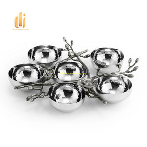 Ensemble de service multi-bols de luxe fait à la main Base de branche florale bols à collation en métal martelé centre de table de mariage plat de fruits décoratif - Product Image 1