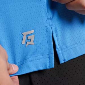 Camiseta Transpirable con Diseño de Pedales en Color Aqua - Product Image 6