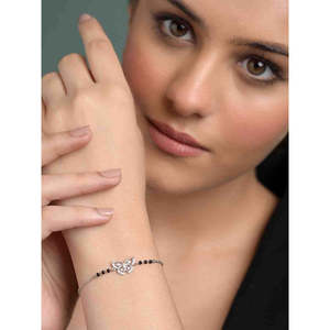 Compre Pulseras Mangalsutra de Plata Pura con Forma de Mariposa, Regalo para Esposa - Product Image 3