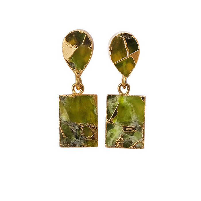 สีเขียว