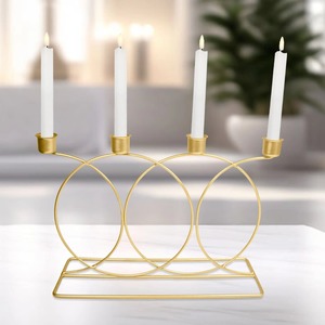 Portavelas de Metal Sostenible Hecho con Materiales Reciclados, Ideal para Hogares Ecológicos y Ventas de Exportación - Product Image 1