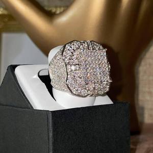 Vente chaude VVS Lab Cultivé 925 Sterling Silver Blanc Plaqué Or Bague De Fiançailles Cadeau De Mariage Hommes Femmes Diamant Test Passes - Product Image 1