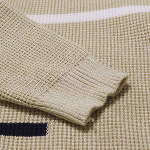 Chandails d'automne en laine épaisse et respirante pour hommes, chandails décontractés de meilleure qualité en tissu, chandail à logo et couleur personnalisés pour hommes - Product Image 3