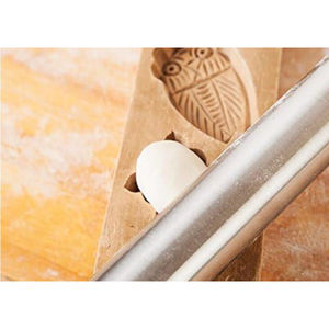 Black <b>Rolling</b> <b>Pin</b> With Wooden Handle Durable And Stylish Kitchen Tool Perfect For Baking Dough Pastry Cookies And Everyday Use - Product Image 6