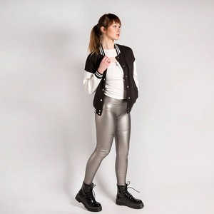 Veste universitaire de baseball professionnelle sur mesure en gros, avec manches en cuir, imperméable et respirante pour hommes/femmes, idéale pour l'hiver - Product Image 2