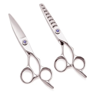 Ciseaux de coiffeur de qualité supérieure-Ciseaux de coupe de cheveux de précision, design ergonomique, lames tranchantes en acier inoxydable pour barbiers professionnels - Product Image 4