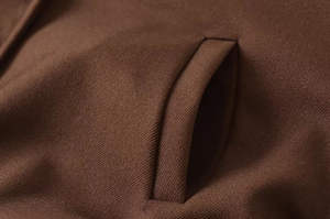 Chaquetas Letterman Personalizadas con Estampado de Moda, Chaqueta Letterman de Invierno Cálida con Parches para Mujer - Product Image 6