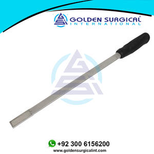 Râpe manuelle rectangulaire à poignée flottante de 20 po (50 cm) à prise fermée pour lames DN225CAR, en acier chirurgical, pour dentisterie équine, vente en gros - Product Image 2