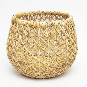 Panier rond en écorce de bananier tressé à la main, motif étoile ajouré, pour rangement, pot de fleurs ou décoration, design artistique pur - Product Image 1