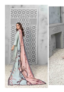 Satén de alta calidad para mujer Salwar Kameez elegante bordado estampado recto ropa de invierno modesta moda mujer hermoso patrón - Product Image 3