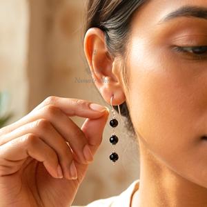 Pendientes Colgantes de Espinela Negra, Plata de Ley 925 con Cuentas Facetadas, Joyería Hecha a Mano, Regalo Boho Minimalista - Product Image 2
