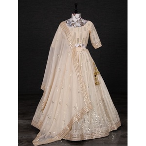 Diseño único Exclusivo Blanco Georgette Lehenga Choli Fiestas Bodas Festivales Top Disponible a Precios al por mayor de La India - Product Image 1