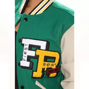 Venta al por mayor de fábrica personalizable requisito personalizado de calidad superior fabricación sublimación personalizada mujeres Varsity chaqueta - Product Image 3