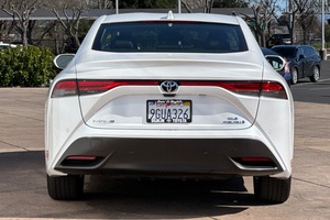 Toyota Mirai XLE FWD berline automatique en cuir 2023 - Product Image 3