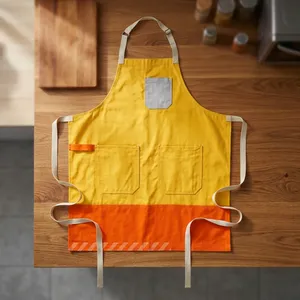 Delantal Amarillo Resistente y Reutilizable con Base Naranja y Múltiples Bolsillos para Artículos de Limpieza, Estilo Simple, Lona Tejida - Product Image 1