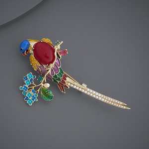 Broche de moda chapado en cristal y diamantes de imitación con patrón de números para sari, broches para regalo de fiesta, aleación de cobre y latón, diamante y perla. - Product Image 1