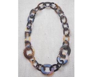 Collier de luxe en corne de buffle fait à la main, bijoux naturels et durables pour femmes, haute qualité - Product Image 2