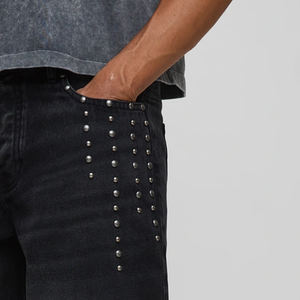 Pantalones Cortos Estilizados para Hombre, con Tachuelas, Mezclilla Rígida, Tela Cómoda, Ajuste Relajado, Diseño Moderno 2026, Diseño Casual - Product Image 2