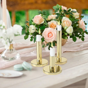 Bougeoirs Elegance Metal Golden Taper Bougeoirs décoratifs pour la décoration de la table à manger de mariage à la maison - Product Image 1