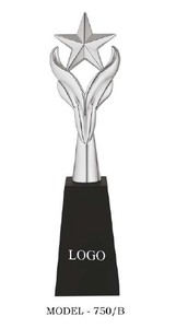 Trophées et plaques métalliques personnalisés avec gravure de logo pour entreprises et événements, trophée métallique avec base en bois noir - Product Image 5