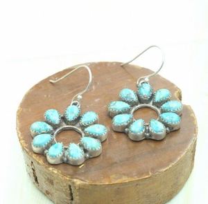 Pendientes de Turquesa y Cobre, Pendientes de Piedra Azul, Pendientes de Plata de Ley 925, Pendientes de Oro Amarillo, Pendientes Colgantes Hechos a Mano - Product Image 5
