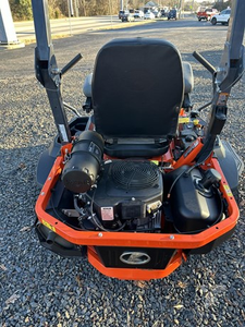 เครื่องตัดหญ้าแบบนั่งขับ Kubota Z724 ปี 2024 ขนาด 23.5 แรงม้า แบบ Zero Turn ขนาด 54 นิ้ว ระบบไฮโดรสแตติก สำหรับงานหนัก ราคาประหยัด คุณภาพดีที่สุด ขาย - Product Image 2