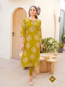 REYON PRINT CHINNON MATERIAL PARTY STYLE ALL SEASONS WORK <b>KURTI</b> - Product Image 4
