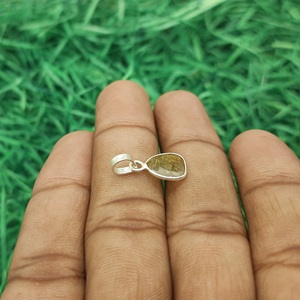 Collar con Colgante de Piedra de apatita minimalista de Plata de Ley 925 al por mayor, joyería artesanal hecha a mano con colgantes para ella - Product Image 4