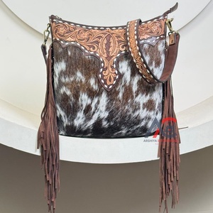 Custom Large Capacity Cowhide Crossbody Messenger Bag for Women Fashionable Hand Tooled Leather Zipper Closure Shoulder <b>Handbags</b> - Product Image 1