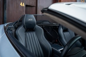 ASTON MARTIN DB9 GT VOLANTE 2017 D'OCCASION (LHD/RHD) - Product Image 2