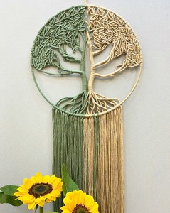 Suspension murale ronde en macramé au design d'arbre artistique pour une décoration intérieure inspirée de la nature, un élégant présentoir mural et une idée cadeau en provenance d'Inde - Product Image 3