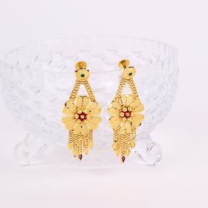 ต่างหูห้อยลายดอกไม้ชุบทองต่างหูขึ้นรูปต่างหูหรูหราต่างหูเครื่องประดับแฟชั่นเครื่องประดับทอง - Product Image 2