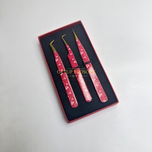 Pince à cils GETUP BROSONS IMPEX personnalisée en acier inoxydable avec revêtement en papier en forme de cœur, pointe dorée, anti-magnétique et poignée diamantée - Product Image 5