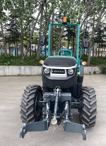 Envío Gratis Tractor para Huertos F4000 100HP 4WD, Diésel de 3.5L y 4 Cilindros, Transmisión Shuttle 16F+16R, Sistema Hidráulico de 50 L/min, Capacidad de Elevación de 1680 kg - Product Image 3