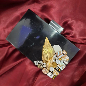 กระเป๋าคลัทช์เรซิ่นอะคริลิคทำมือมีสไตล์กระเป๋าคลัทช์วินเทจลายไข่มุกและพลอยเทียมสำหรับงานแต่งงาน - Product Image 1