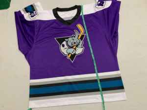 ยูนิฟอร์มเกมเจอร์ซีย์เล่นฮ็อกกี้น้ำแข็งสำหรับทุกเพศชุดเล่นฮ็อกกี้น้ำแข็งพิมพ์ซับลิเมชันสำหรับทุกเพศ - Product Image 3