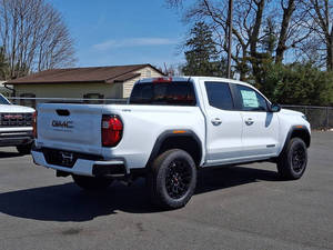 GMC Canyon Elevation 2026 en Perfecto Estado - Product Image 3