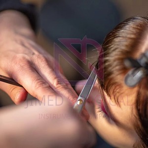 Tijeras Profesionales de Peluquería para Salón de Belleza |   Acero Inoxidable Quirúrgico con Certificación CE con Tornillo Dorado y Reposamanos Ajustable - Product Image 6