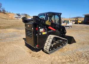 Livraison gratuite CATERPILLAR 249D Chargeuse sur pneus à chenilles avec cabine EROPS, chauffage et climatisation, attache rapide, hydraulique auxiliaire - Product Image 4