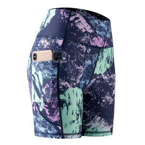 Short de fitness pour femme à lavage rapide Short de fitness pour femme d'entretien facile pour un style de vie occupé En stock - Product Image 1