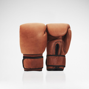 Gants de boxe populaires en cuir véritable légers et respirants - Lacets pour l'entraînement en extérieur unisexe - Product Image 1