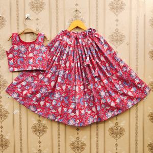 Shoryam Fashion Lehenga Choli pour enfants en polyester imprimé jaipuri rouge, longueur au sol |   Ensemble de vêtements de fête pour filles de créateurs |   Exportation Premium - Product Image 1